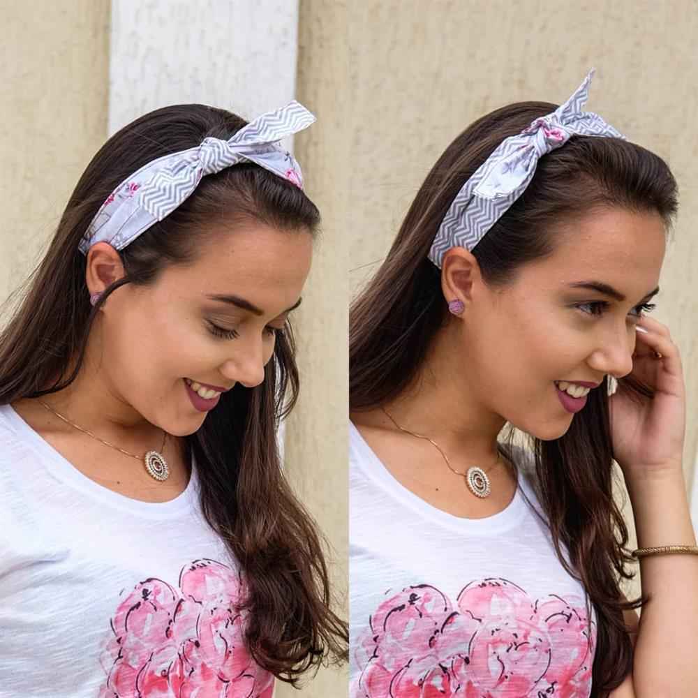 diadema con estampado joven