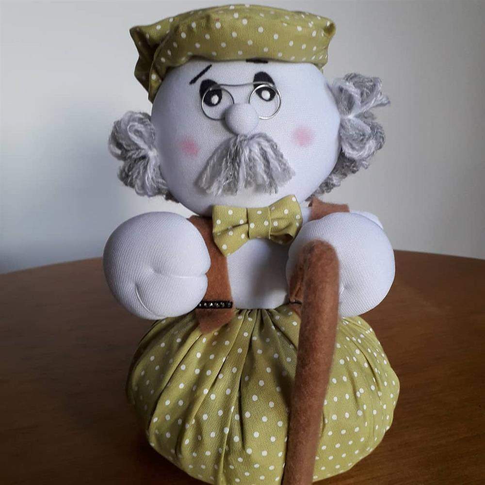 muñeca abuelo de fuxico