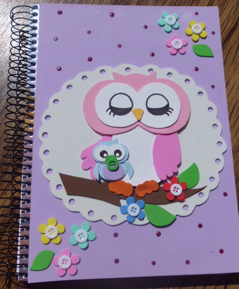 cuaderno con búho búho