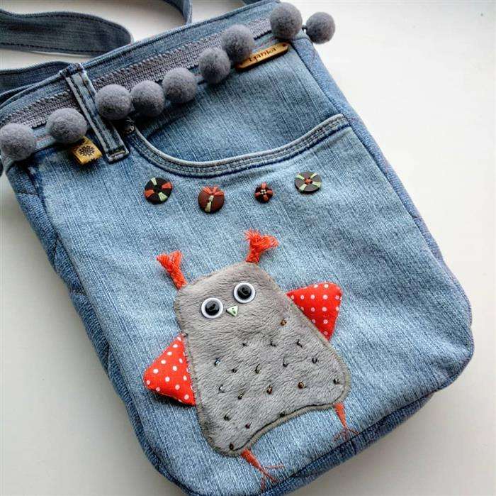 bolso de jeans bordados