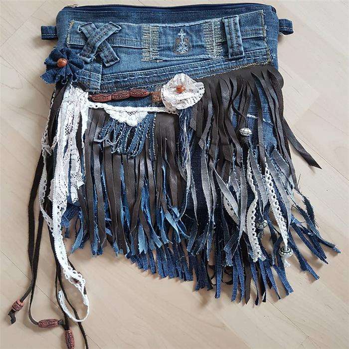 bolsa de jeans con cuero