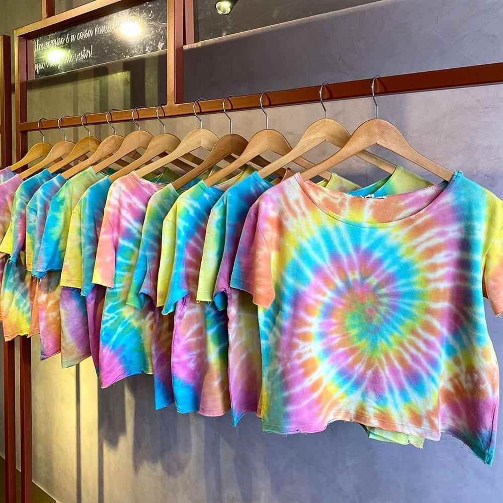 Tie Dye recortada