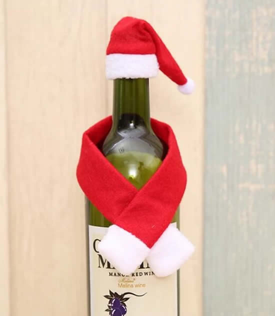 Lindo traje de Papá Noel para botellas