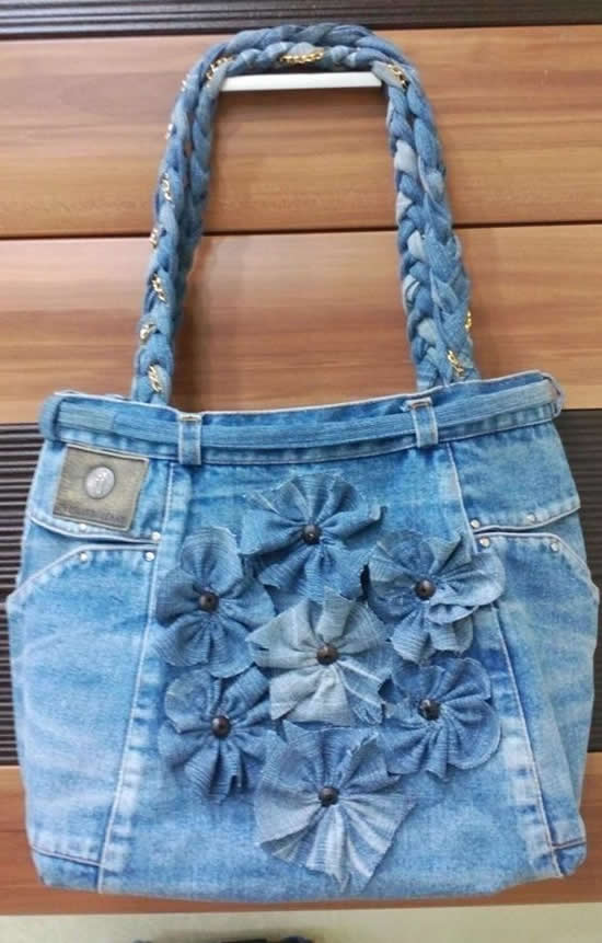 bolso con jeans