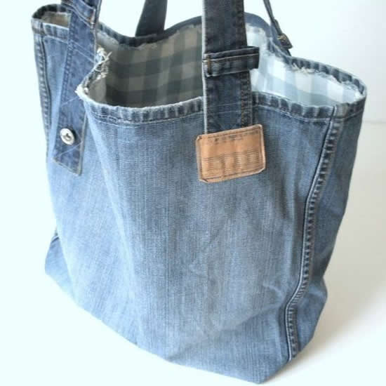 bolso con jeans