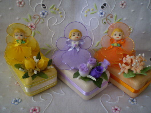 muñecos de jabón decorados
